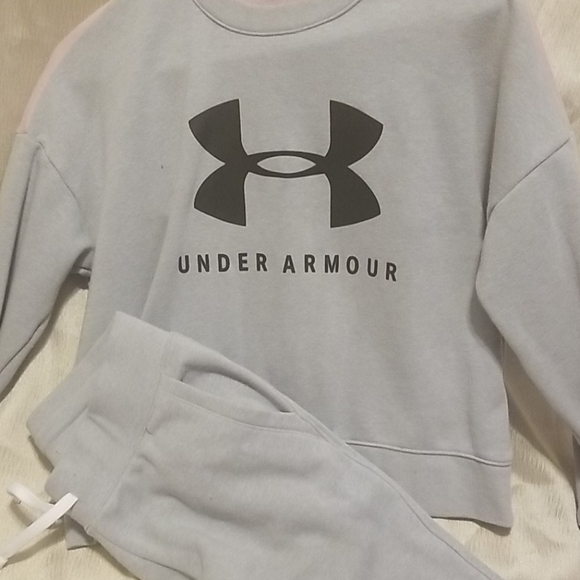 Sweat pant suit - Picture 1 of 1